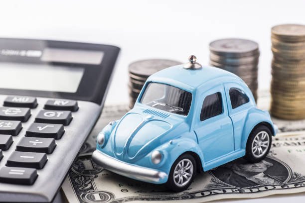 https://finanzasdomesticas.com/como-ahorrar-en-el-seguro-de-tu-coche/
