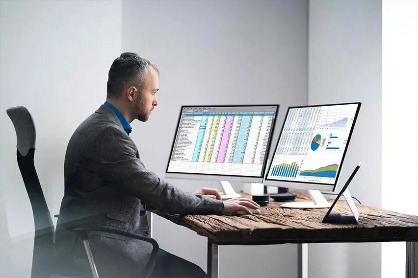 How to Choose the Best Online Bookkeeping Service in 2025 How to Choose the Best Online Bookkeeping Service in 2025