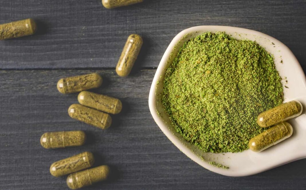 Discover the Benefits of Premium Kratom Capsules & Powder Kratom Capsules