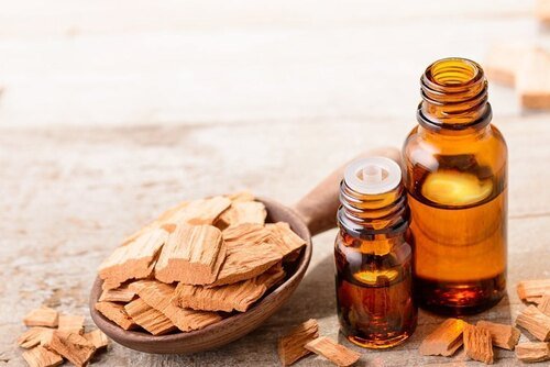 How to Source Bulk Sandalwood Essential Oil and Tea Tree Oil: A Buyer’s Guide to Trusted Suppliers and Manufacturers Essential Oil