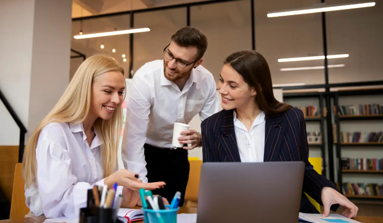 Planning a Big Event? Here’s What to Expect When You Hire the Pros planning